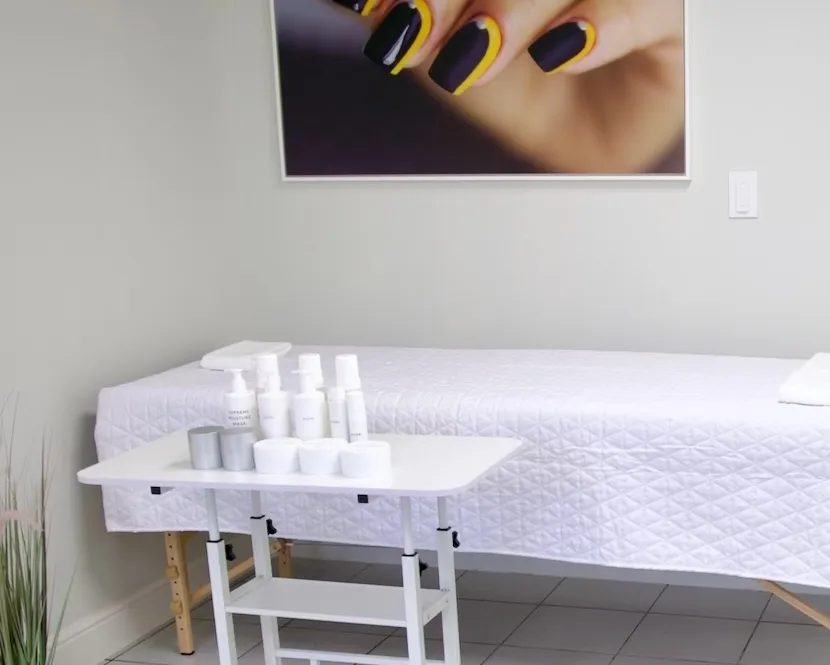 Treatment table